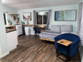 Cozy Little Cabin Slumber Village 3